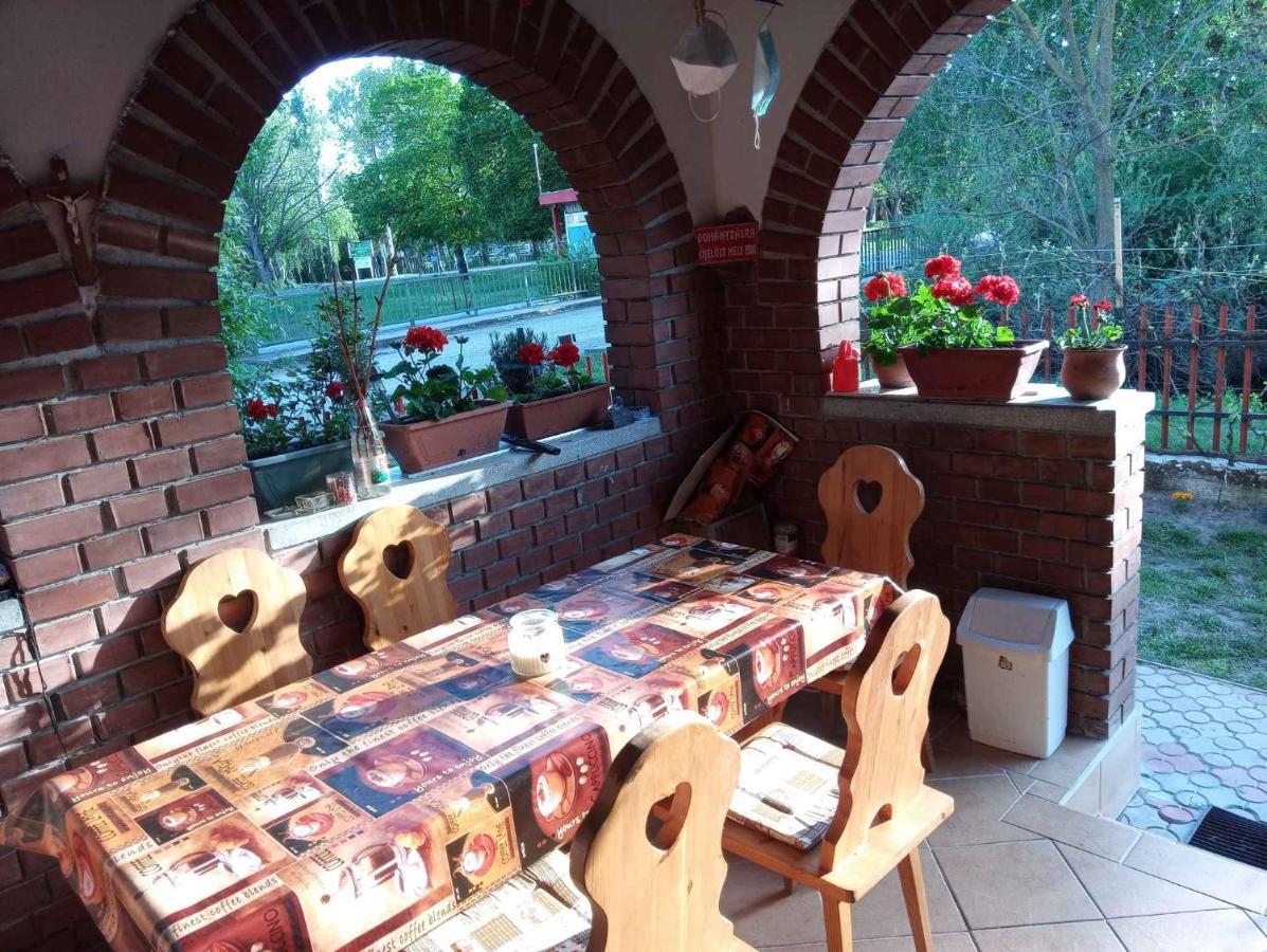 Holiday Home In Balatonfenyves 18465 المظهر الخارجي الصورة